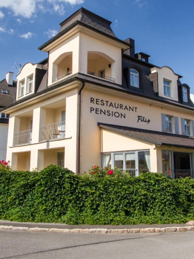 Pension A Restaurace Filip II Mariënbad Buitenkant foto